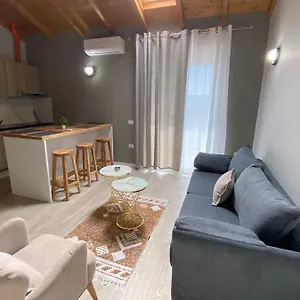 Apartment Yseni, Orikum
